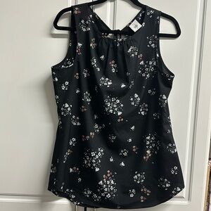 cabi Misty top - size M